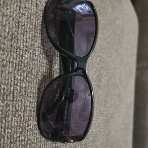 Foster Grant Black Sunglasses with Purple Tint